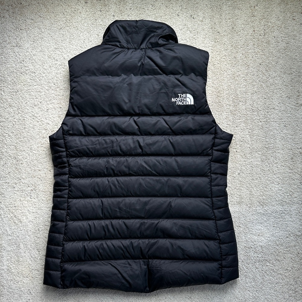 The North Face Women's TNF Black Aconcagua Puffer Vest - Picture 4 of 4